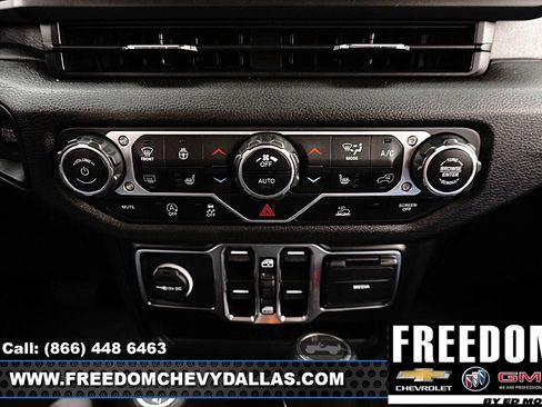 Used 2024 Jeep Wrangler Unlimited Sport AWD/4WD image 22
