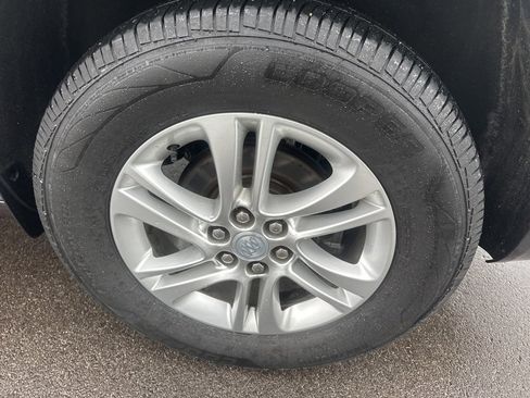 Used 2018 Buick Enclave Essence w/ Trailering Package image 35