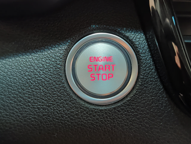 Used 2020 Kia Optima SE FWD image 29