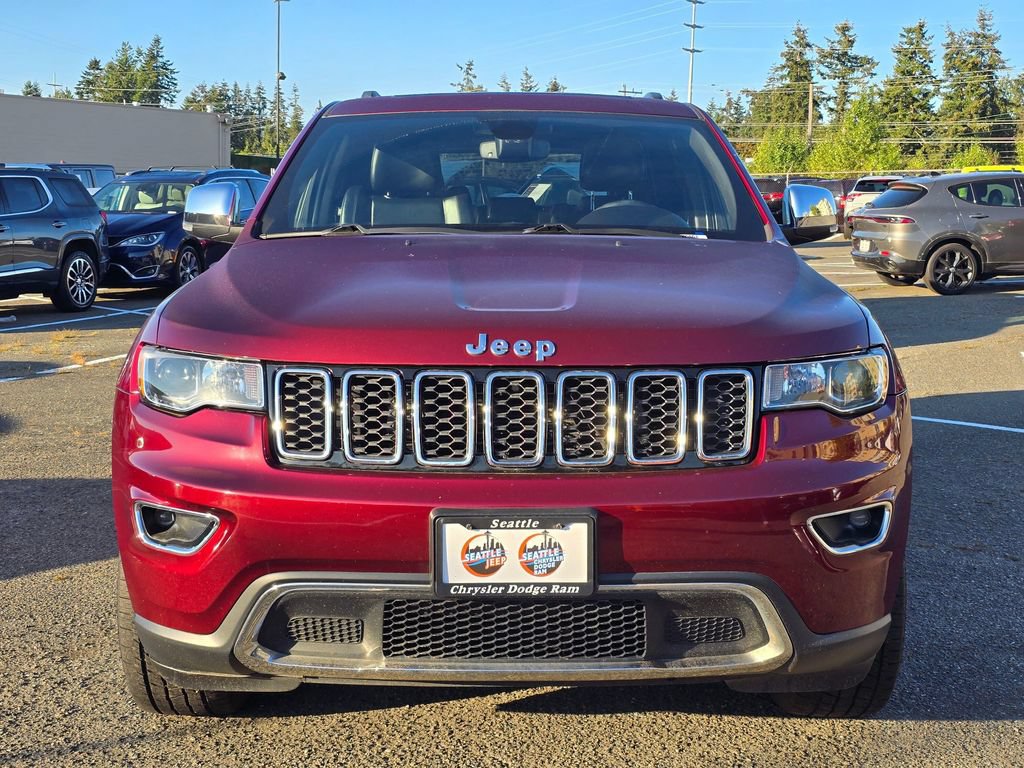 Used 2018 Jeep Grand Cherokee Limited w/ Trailer Tow Group IV AWD/4WD image 3