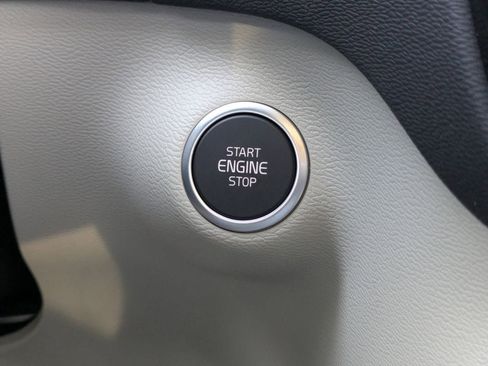 New 2026 Volvo XC40 B5 Plus w/ Protection Package Premier image 42