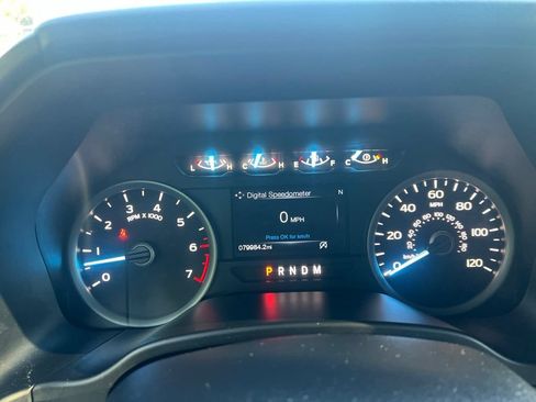 Used 2018 Ford F150 XLT w/ Equipment Group 302A Luxury AWD/4WD image 34