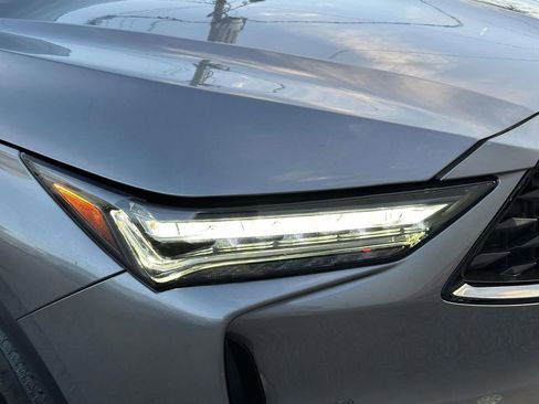 Used 2023 Acura MDX A-Spec image 9