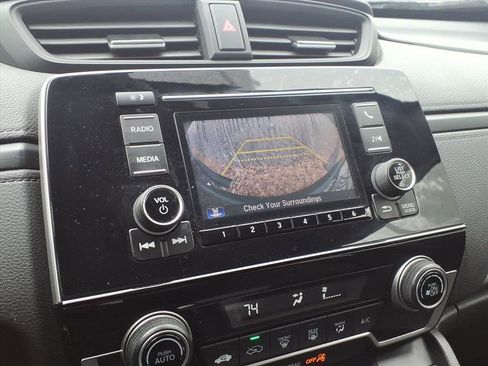 Used 2018 Honda CR-V LX image 33