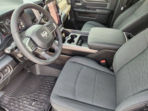 New 2027 RAM 3500 Big Horn AWD/4WD image 13