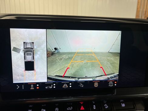 New 2026 GMC Sierra 1500 SLT w/ SLT Premium Plus Package image 24