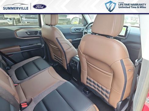 New 2026 Ford Bronco Sport Outer Banks w/ Outer Banks Tech Package+ AWD/4WD image 13