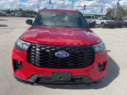 New 2026 Ford Explorer ST-Line w/ ST-Line Street Pack image 3