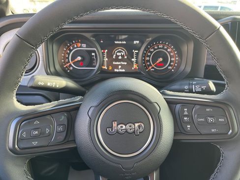 New 2026 Jeep Gladiator Sport image 18