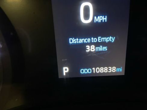 Used 2022 Toyota Sienna XSE w/ XSE Plus Package image 17