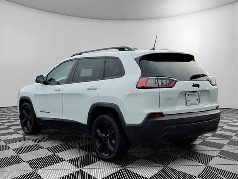 Used 2020 Jeep Cherokee Latitude Plus image 7