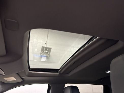 Used 2020 Chevrolet Silverado 1500 LTZ w/ LTZ Plus Package image 21