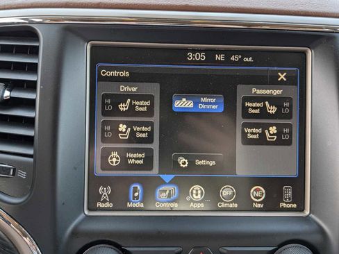 Used 2015 Jeep Grand Cherokee Summit w/ Trailer Tow Group IV image 17