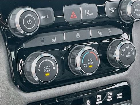 Certified 2021 RAM 1500 Laramie RWD image 19