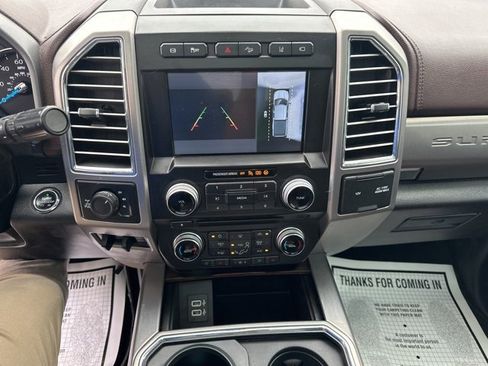 Used 2017 Ford F350 Platinum w/ Platinum Ultimate Package image 12