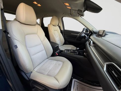 Used 2019 MAZDA CX-5 Touring image 19