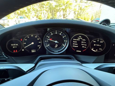 Used 2023 Porsche 911 Carrera T image 24