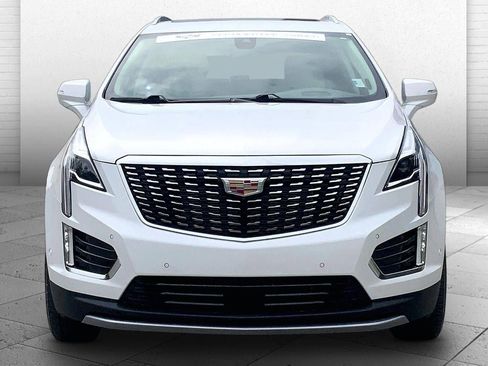 Used 2024 Cadillac XT5 Premium Luxury w/ Technology Package AWD/4WD image 2