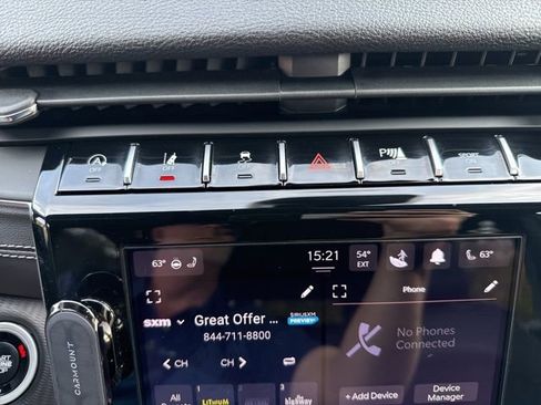 Used 2024 Jeep Grand Cherokee Altitude image 18