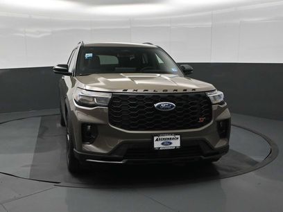 New 2026 Ford Explorer ST w/ Sun And Sound Package