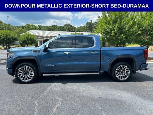 Used 2025 GMC Sierra 1500 Denali Ultimate AWD/4WD image 13