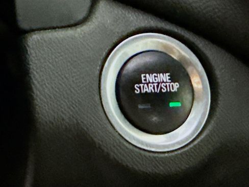 Used 2022 Chevrolet Equinox LT FWD image 21