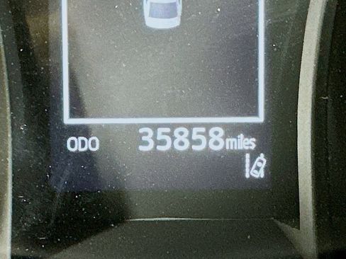 Used 2024 Toyota Camry LE FWD image 33