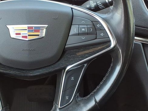 Used 2022 Cadillac XT5 Premium Luxury w/ LPO, Floor Liner Package AWD/4WD image 11