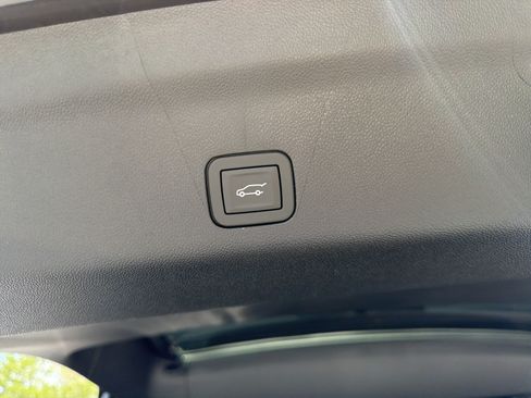 New 2026 Chevrolet Tahoe Premier w/ Sun And Tow Package AWD/4WD image 20