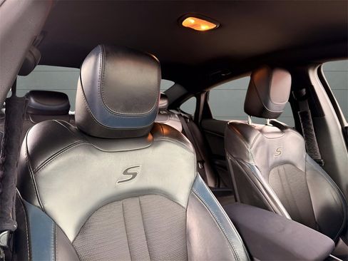 Used 2016 Chrysler 200 S image 22
