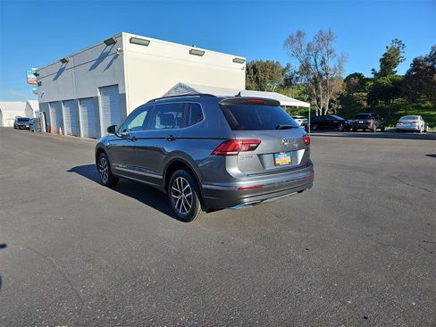 Used 2020 Volkswagen Tiguan SE image 7