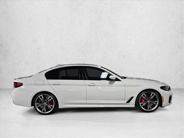 Certified 2023 BMW M550i xDrive AWD/4WD image 4