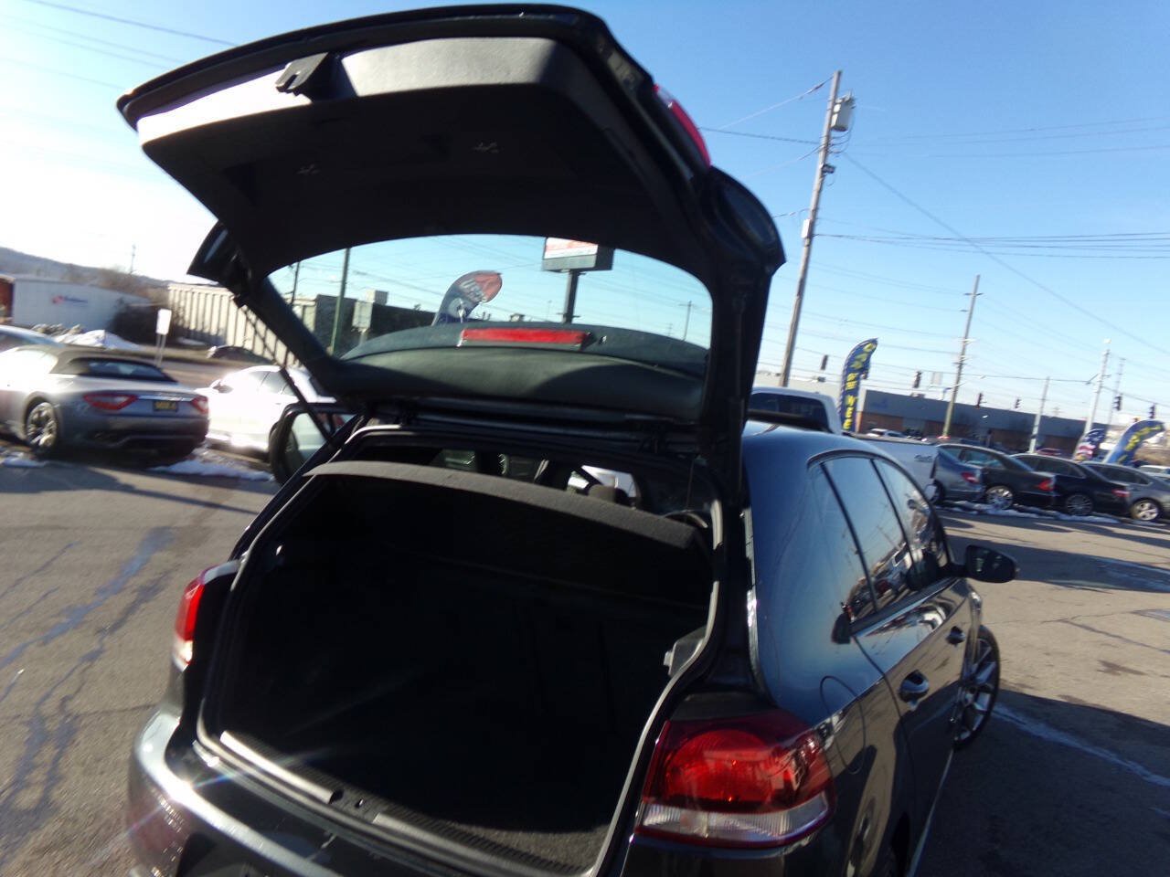 Used 2013 Volkswagen GTI 4-Door FWD image 21