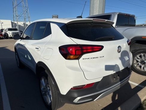 Used 2023 Buick Encore GX Preferred w/ Cold Weather Comfort Package image 4