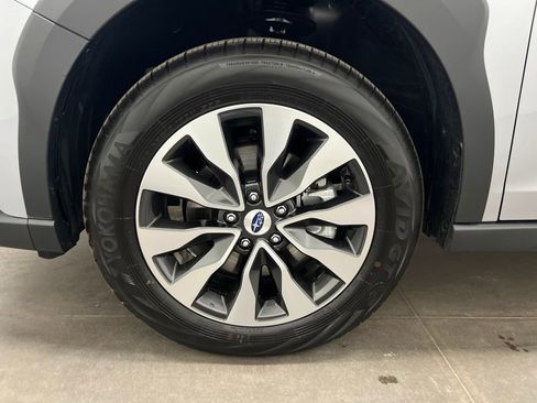 Used 2025 Subaru Outback Limited XT image 30