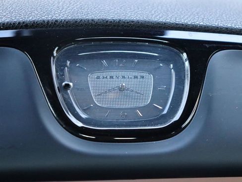 Used 2023 Chrysler 300 S w/ Comfort Group image 23