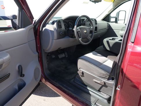 Used 2009 Chevrolet Silverado 1500 W/T image 13