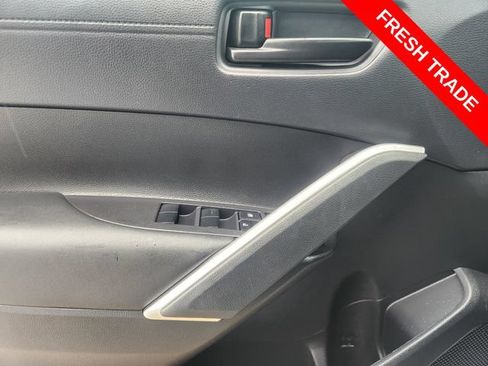 Used 2024 Toyota Corolla Cross AWD Hybrid image 21