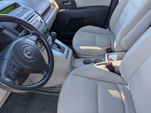 Used 2008 MAZDA MAZDA5 Sport image 29