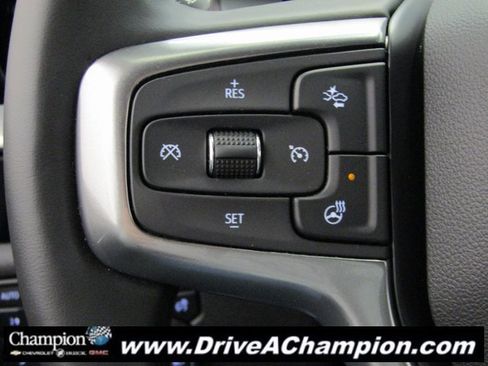 Certified 2025 Chevrolet Silverado 1500 LTZ image 33