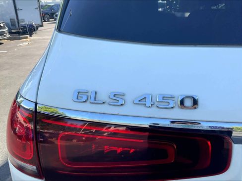 Used 2020 Mercedes-Benz GLS 450 4MATIC image 10