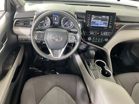 Used 2021 Toyota Camry LE FWD image 20
