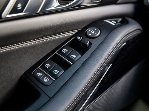 New 2026 BMW X7 xDrive40i w/ M Sport Package image 17