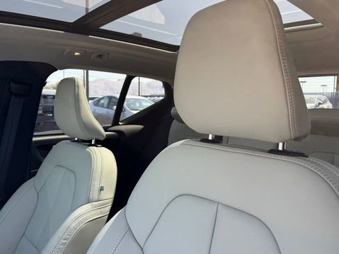 New 2026 Volvo XC40 B5 Plus w/ Protection Package Premier image 18