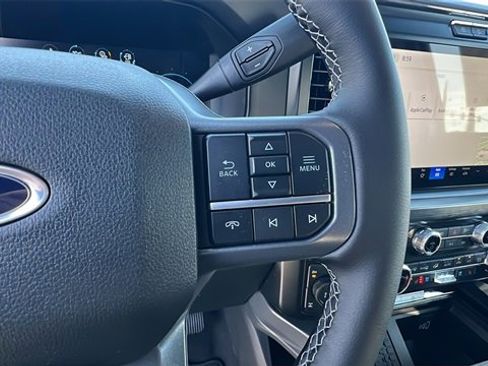 New 2025 Ford F250 Lariat w/ Black Appearance Package image 33