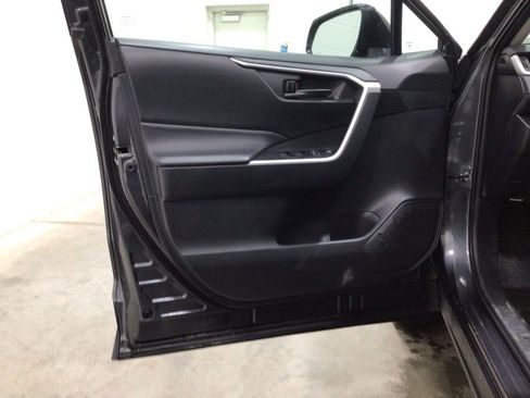 Used 2024 Toyota RAV4 LE image 17