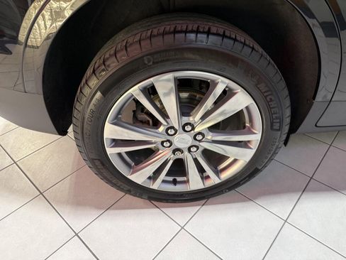 Used 2024 Cadillac XT5 Premium Luxury image 41