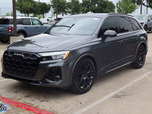 Used 2025 Audi SQ7 Prestige w/ Prestige Package AWD/4WD image 7