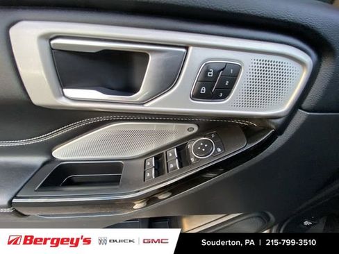 Used 2022 Ford Explorer ST w/ Equipment Group 401A image 26