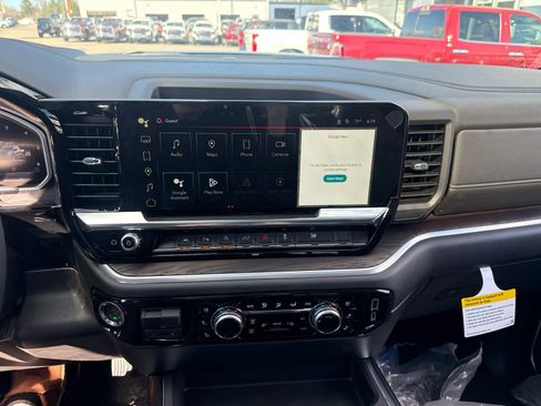 New 2026 GMC Sierra 1500 SLT AWD/4WD image 18